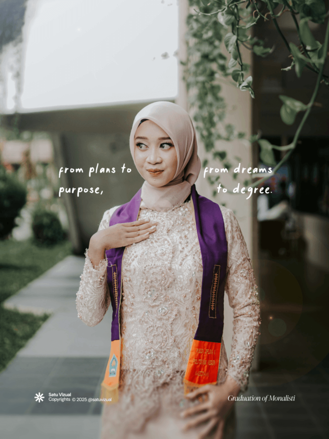 Graduate Mona